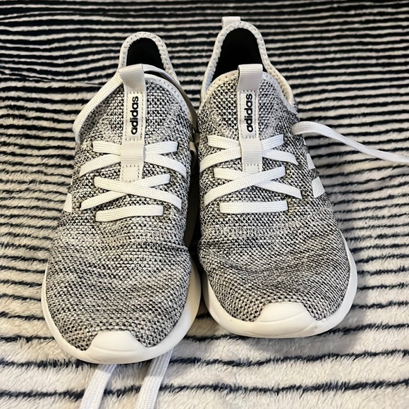 Adidas Cloud Foam Sneakers - Picture 1 of 2